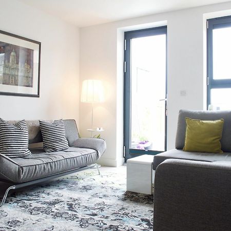 Central 2 Bedroom Apartment With Free Parking Edimburgo Exterior foto